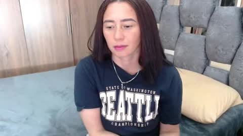 Snapshot of sarahott_1 chatting on March 11, 7:25 pm Lia online show from March 11, 7:25 pm