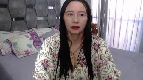 Lia online show from May 18, 12:22 pm