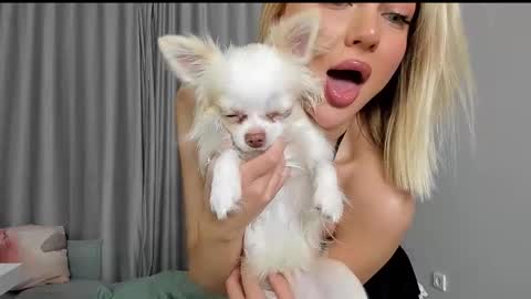 sarahphyllis online show from September 21, 6:31 pm