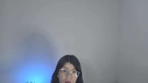 Sarah  online show from September 29, 6:46 pm