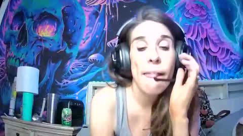SarahStarr2020 online show from May 10, 5:23 am