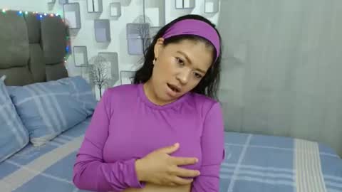 Sarah online show from December 22, 4:09 am