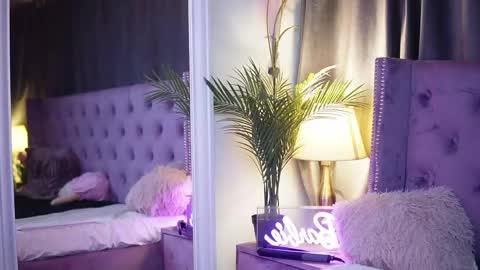  Sarai  online show from May 19, 1:56 am
