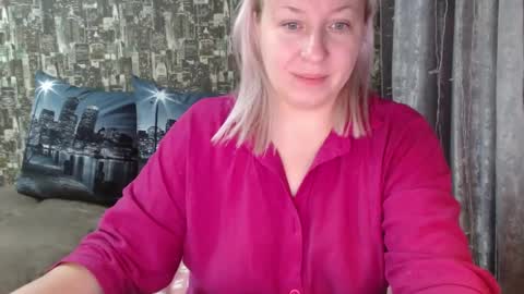 Sara online show from February 17, 10:36 pm