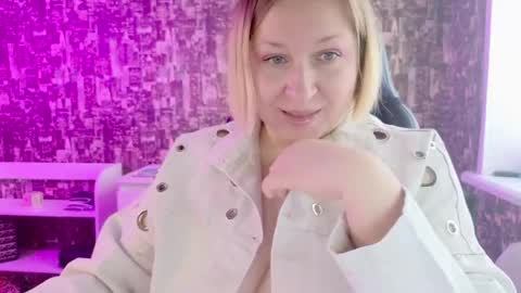 Sara online show from April 27, 3:59 am