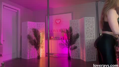 Back from Vacay  Follow for more here  online show from February 6, 3:22 am