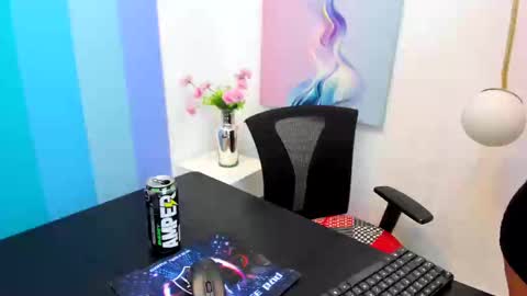   online show from September 20, 3:46 pm