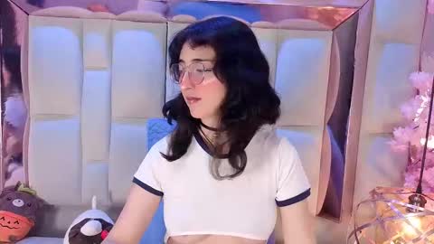 Snapshot of saramartini2 chatting on January 6, 5:55 am sara online show from January 6, 5:55 am