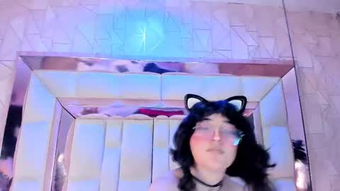 Snapshot of saramartini2 chatting on March 23, 6:17 am sara online show from March 23, 6:17 am