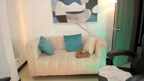 Snapshot of saraparkerx chatting on April 29, 11:11 pm I am Sara online show from April 29, 11:11 pm