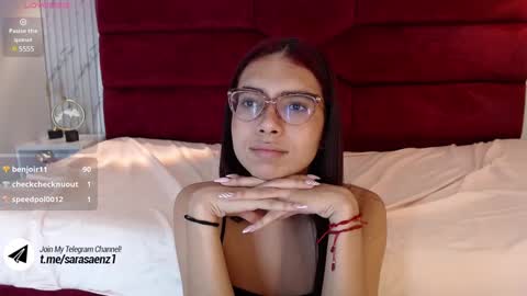 Snapshot of sarasaenz_99 chatting on January 10, 11:39 pm Sara online show from January 10, 11:39 pm