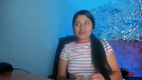 sarastonesx online show from February 16, 6:42 am
