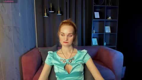 Sara online show from December 21, 1:40 pm