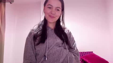 Sara   online show from February 2, 9:24 pm