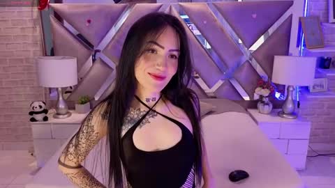 Sara  online show from May 21, 6:15 pm