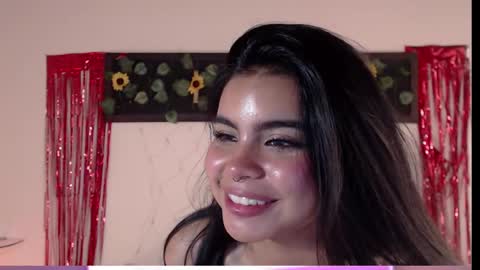 saray__jones online show from February 14, 5:46 pm