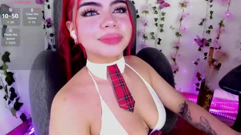 saray__jones online show from May 20, 6:03 pm