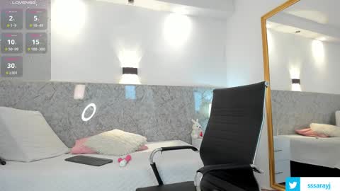 Snapshot of saray_cum chatting on January 20, 6:10 pm saray online show from January 20, 6:10 pm