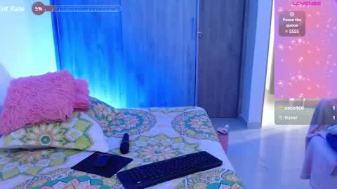 Snapshot of saray_grey chatting on March 3, 2:37 pm Sara online show from March 3, 2:37 pm