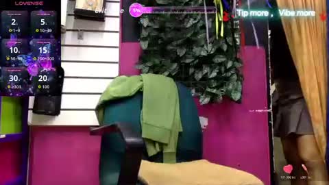 mery online show from February 4, 6:25 pm