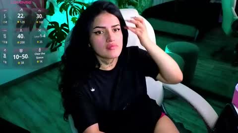 Snapshot of sari_belle chatting on September 27, 10:04 pm Sari  online show from September 27, 10:04 pm