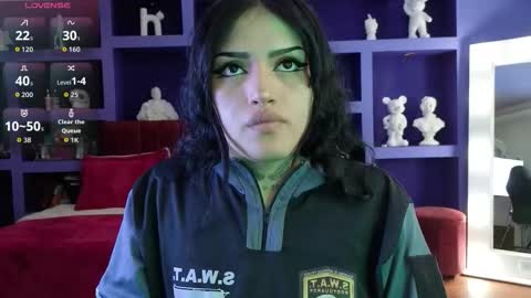 Snapshot of sari_belle chatting on October 26, 9:21 pm Sari  online show from October 26, 9:21 pm