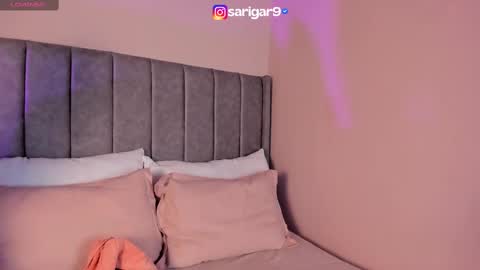 Snapshot of sarigarcia chatting on February 18, 12:49 pm Sara Garcia online show from February 18, 12:49 pm