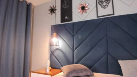 Snapshot of sarita_hills chatting on March 8, 2:04 am Sara online show from March 8, 2:04 am