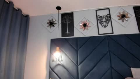 Snapshot of sarita_hills chatting on April 1, 8:06 pm Sara online show from April 1, 8:06 pm