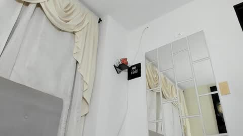 Snapshot of sarita_loven chatting on October 21, 5:08 am sarita online show from October 21, 5:08 am