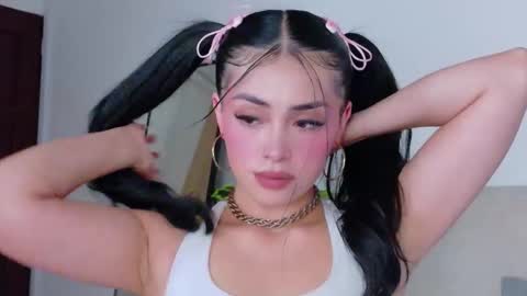 Sara online show from January 14, 8:47 pm