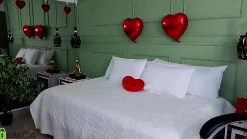 saritha_sanchez online show from February 11, 6:57 pm