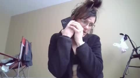 sarlynn online show from February 3, 7:21 pm