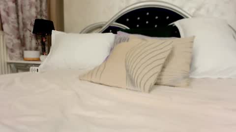 Sarra online show from February 5, 10:09 am