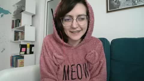 sarraboots online show from March 29, 7:19 am