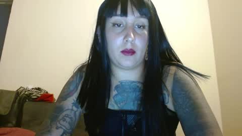 sarry_demon666 online show from April 28, 10:59 pm