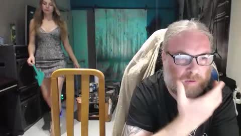 Giselle and Jay online show from October 6, 3:15 am