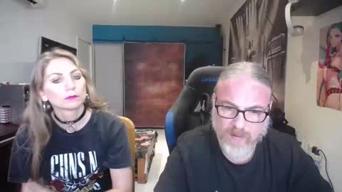 Giselle and Jay online show from October 7, 7:49 am