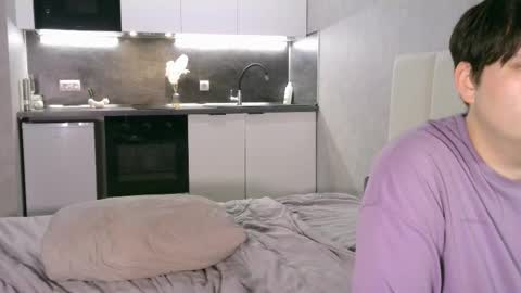 sasakyra online show from March 12, 7:38 pm