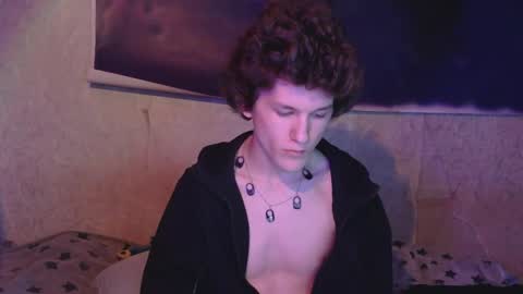 sasha_bb21 online show from May 22, 8:25 pm