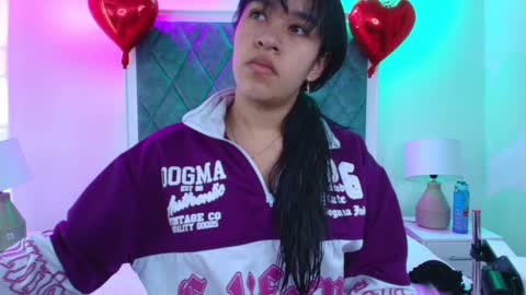 Snapshot of sasha_blazer chatting on October 7, 3:04 am Sasha online show from October 7, 3:04 am