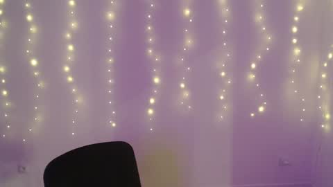 Snapshot of sasha_bloom7 chatting on January 6, 2:48 am Sasha online show from January 6, 2:48 am