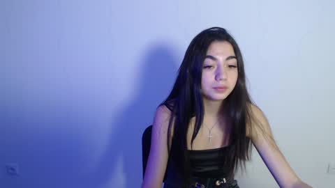 Snapshot of sasha_bloom7 chatting on January 11, 2:58 pm Sasha online show from January 11, 2:58 pm