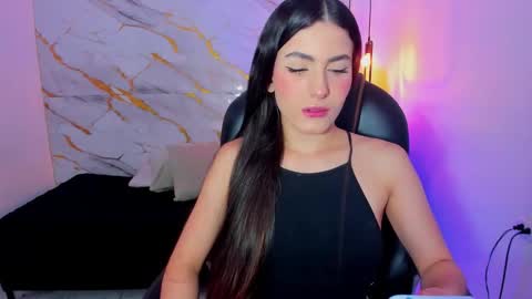 Snapshot of sasha_kendrick chatting on March 30, 5:58 pm Sasha online show from March 30, 5:58 pm