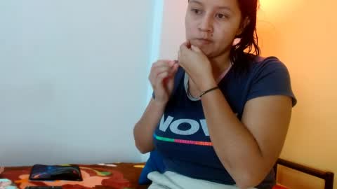 Snapshot of sashabigboobs69 chatting on April 2, 1:25 am SACHA online show from April 2, 1:25 am