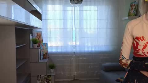 Snapshot of sashablonde_ chatting on March 30, 5:30 am Sasha online show from March 30, 5:30 am