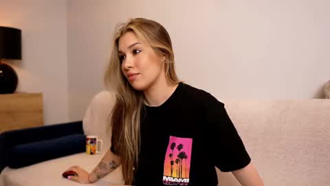 Sasha online show from July 4, 7:09 pm