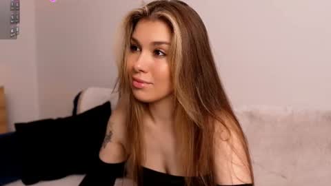 Sasha online show from August 1, 9:57 pm