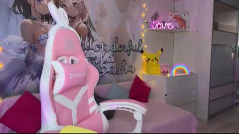 Snapshot of sashacollerx chatting on September 28, 7:58 am Alexa online show from September 28, 7:58 am