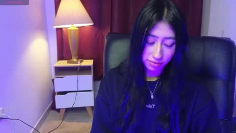 Snapshot of sashacute_ chatting on October 23, 4:56 am Sasha online show from October 23, 4:56 am